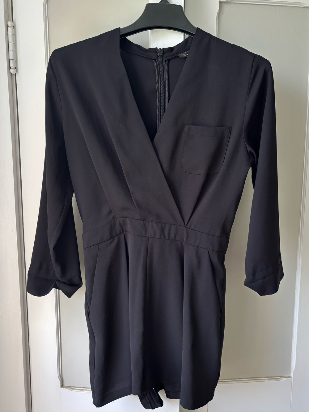 Topshop Black 3/4 Sleeve Romper Size 4